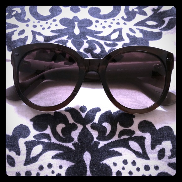 Havaianas shades - Picture 1 of 6